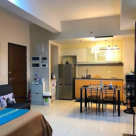 A&G Condotel Near Naia T3